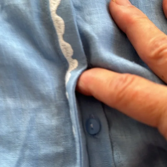 Gorgeous 100% Linen Boho Top with Intricate Embroidery. - Picture 5 of 7